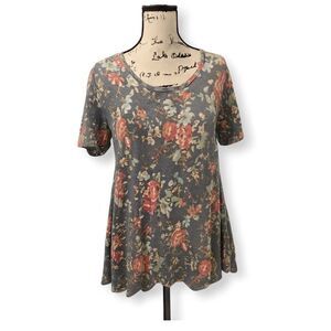 🌸 LuLaRoe Perfect Tee XS Gray Floral Print Scoop Neck Top
